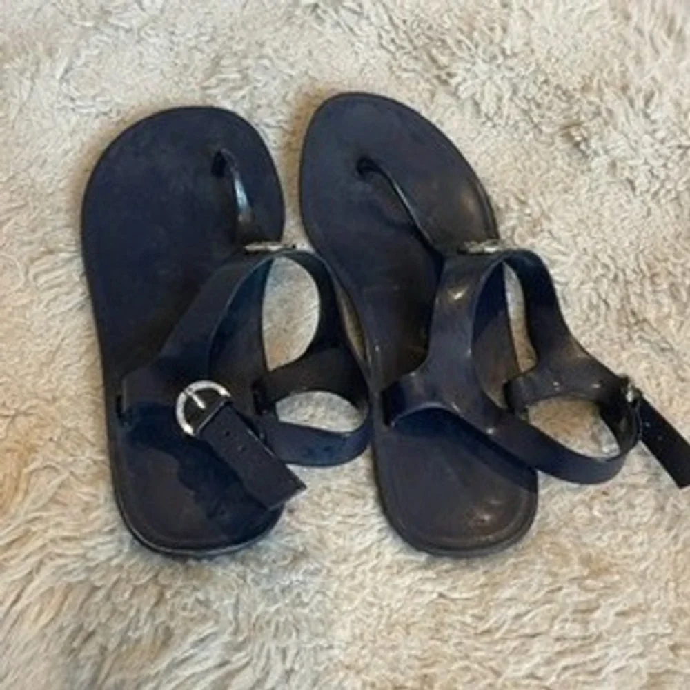 Michael Kors black Jelly Sandals Silver MK Logo Thong Slingback 7M RD15L
